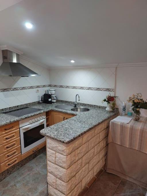 La Buhardilla. Aparcamiento Exterior Privado Apartman Teruel Kültér fotó