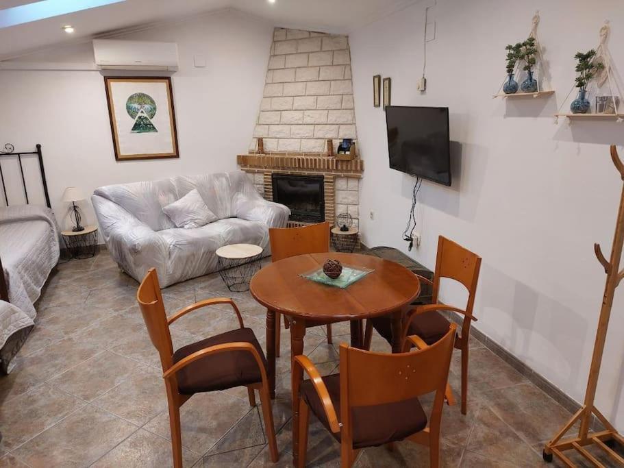 La Buhardilla. Aparcamiento Exterior Privado Apartman Teruel Kültér fotó