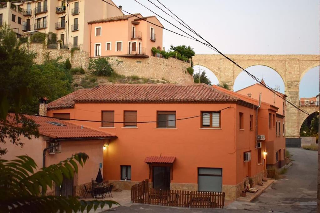 La Buhardilla. Aparcamiento Exterior Privado Apartman Teruel Kültér fotó