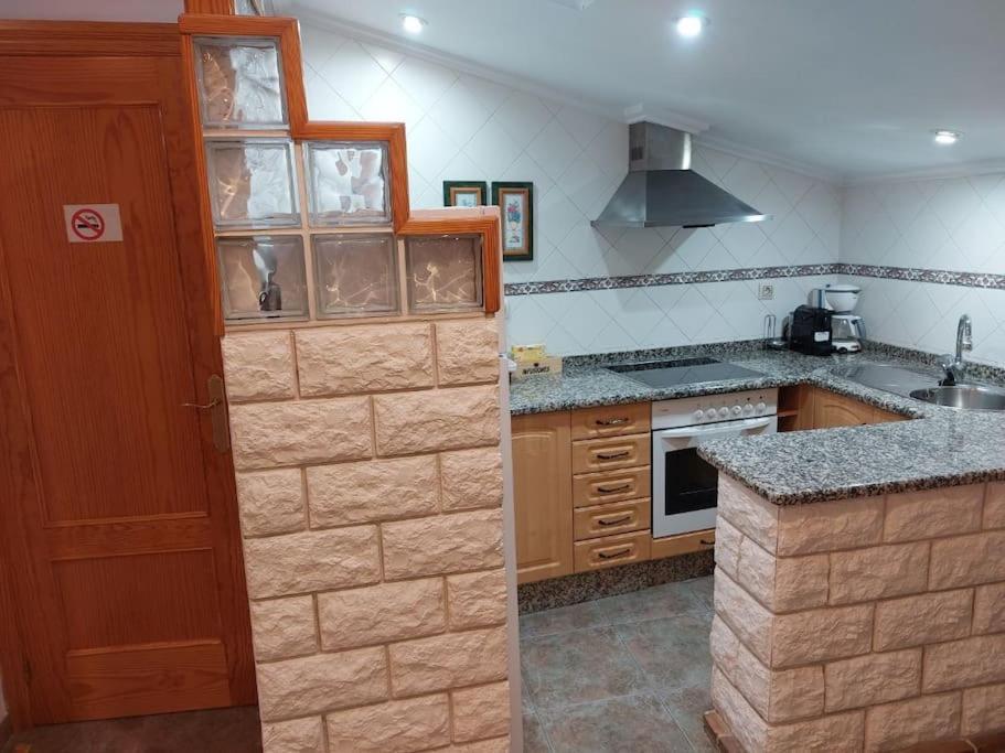La Buhardilla. Aparcamiento Exterior Privado Apartman Teruel Kültér fotó